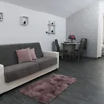 Apartamento Nicolai 165 *