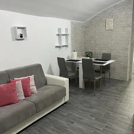 Nicolai 165 Apartment *