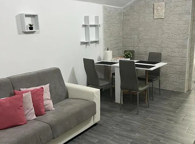 Nicolai 165 Апартаменты *